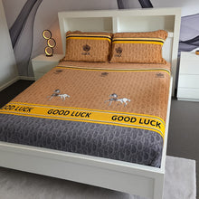 Load image into Gallery viewer, Warm Fitted Sheet Set (Winter) | 3-Piece Set