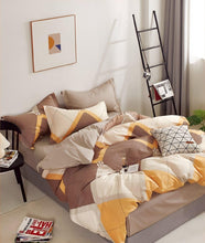 Load image into Gallery viewer, 4 pieces King size Comforter set &quot;Summer&quot;
