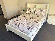 Load image into Gallery viewer, King/Super King Fitted Sheets

