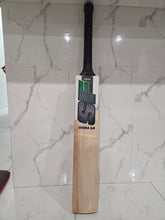 Load image into Gallery viewer, SF Cobra 2.0 English Willow Bat
